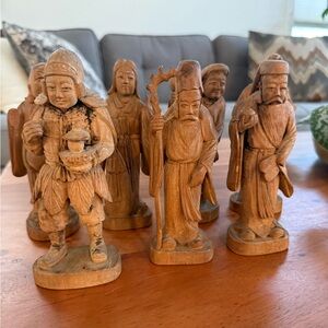 7 Lucky Gods: Wooden Figurine Set